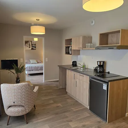 Services Seniors Les Essentielles * Compiègne