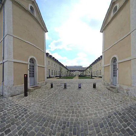 Services Seniors Les Essentielles * Compiègne