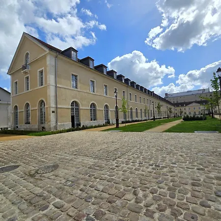 Services Seniors Les Essentielles Lejlighed